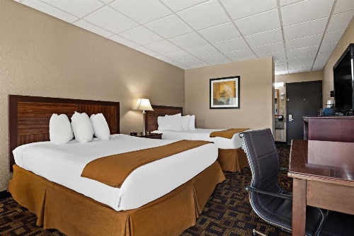 Rodeway Inn image 3