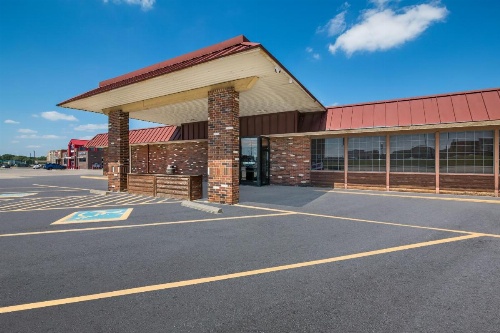 Rodeway Inn image 15