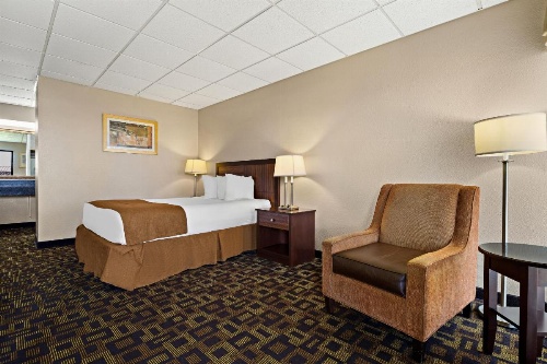 Rodeway Inn image 23